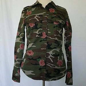 Today ONLY! $15 Jacket Camo Floral